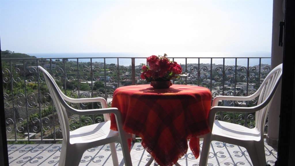 
      Forio d'Ischia. Hotel Residence La Rosa Balkon
    